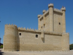 Fuensaldaña_castillo